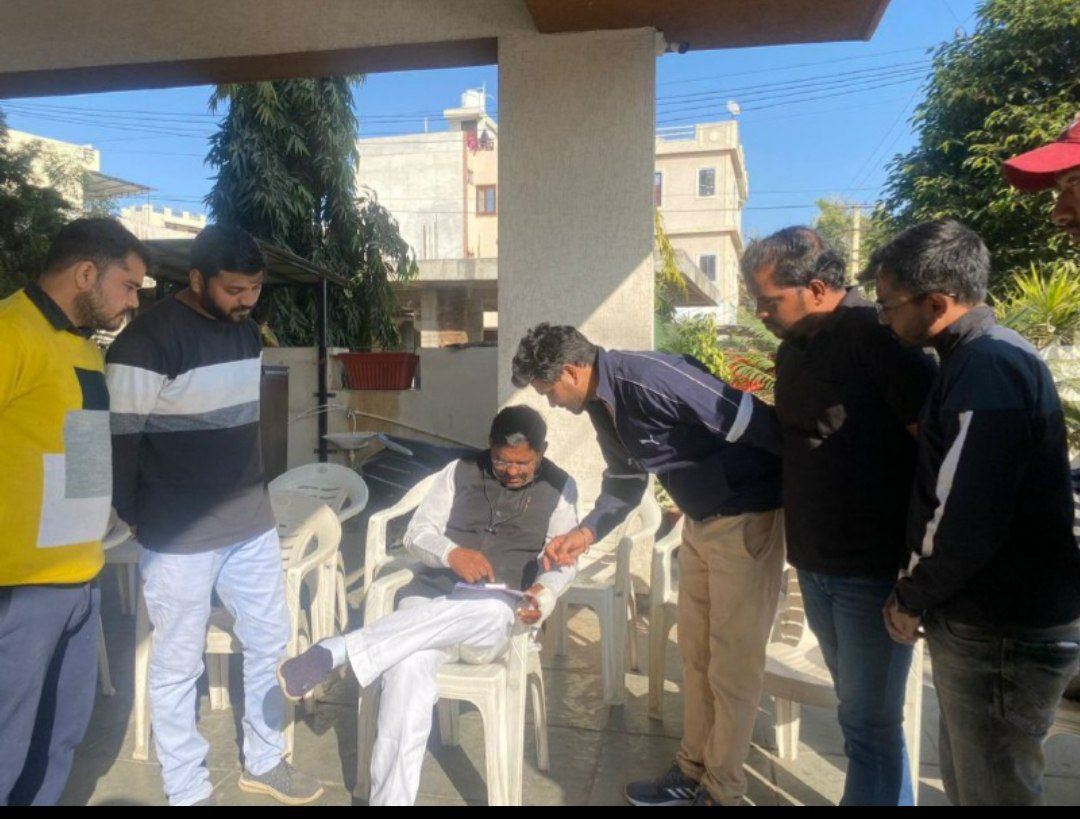 RajasthanMO's tweet photo. 9000 आवेदन हैं 6000 रिक्त पद कोरोना की भी दस्तक फिर भी मेडिकल औफिसर की भरती 1700 पदों पर क्यो उड़ीसा जैसे छोटे राज्य ने भी कोरोना को ध्यान में रखते हुए 3500 पदों पर भर्ती निकाली
@ashokgehlot51 
@plmeenaINC 
@1stIndiaNews 
@zeerajasthan_
@News18Rajasthan

#CovidNeed_MOseat_4500 https://t.co/AeIinLji9d