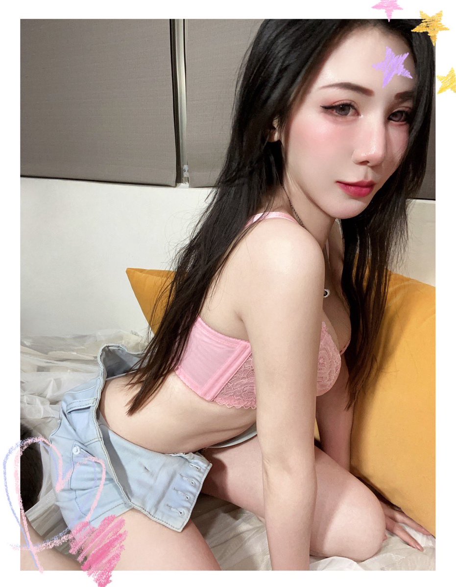 dory520666's tweet photo. https://t.co/DtP0NzDSmd
粉紅小內內可以收藏呀❤️
2023看到的第一個女生因該是我吧
The pink inner can be collected ❤️ The first girl I see in 2023 should be me https://t.co/z2mNhdISmf