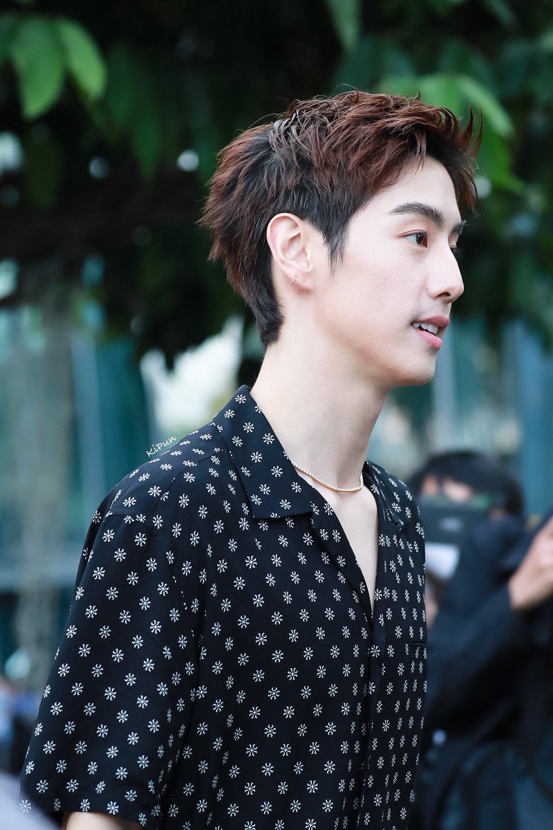 KiPuN_KP's tweet photo. พี่มาร์คหล่อมากกกกกกกกกกกกกก
หล่อแบบตะโกน!!!!!!!!!!!!!
🫠🫠🫠🫠🫠🫠🫠🫠
@marktuan 
#ICONSIAMXMarkTuan #AmazingThailandwithMarkTuan
#MarkTuan https://t.co/v9vKMoQhqo