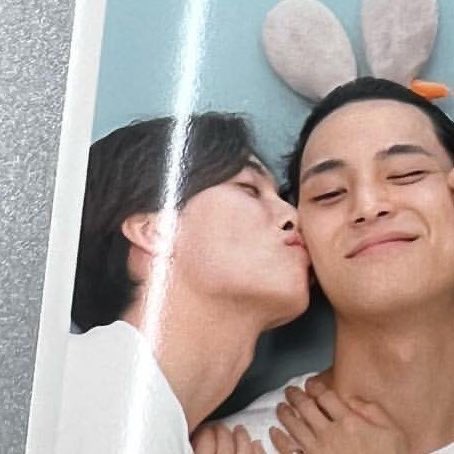이것듀 올해지 ?