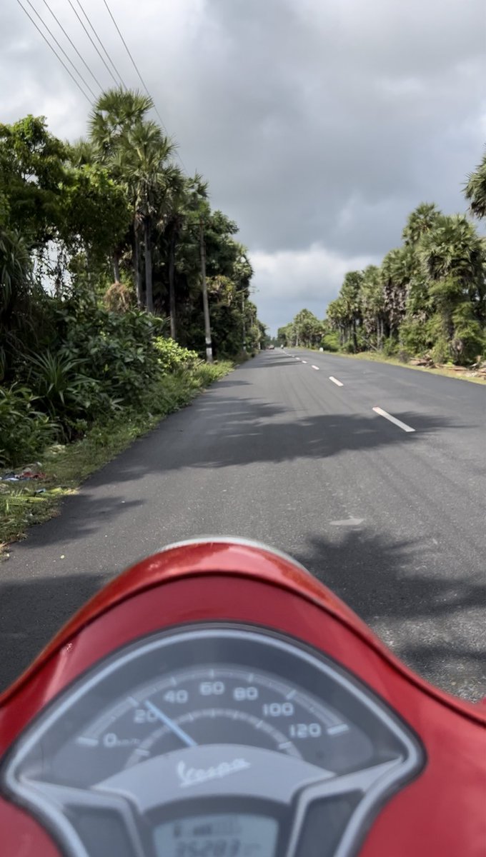 khiltweets's tweet photo. Solo trip is now out of my bucket list ✅

🛵🏃🏻‍♂️ 

🧵 https://t.co/i1wXgEoX87