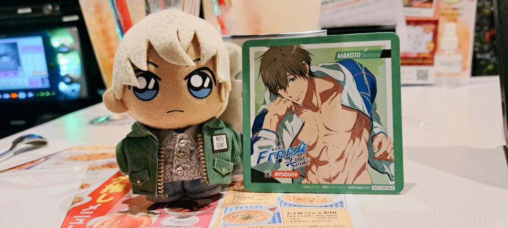 mmei_B's tweet photo. あおいさんとひろのさんとfree！コラムカラオケ🎤✨✨
お二人とも歌が上手で好きな曲たくさん歌ってもらって感動😭✨✨
ひろのさんには真琴くんコースターいただいてしまった！ありがとうございました✨ https://t.co/FaNGt1ei2A