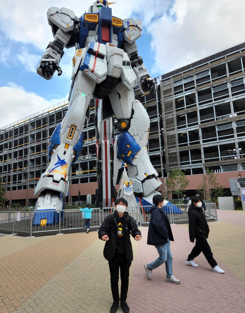 Drifting_Nerd's tweet photo. うー！ガンダム！！！ https://t.co/ZgxEqB9x4o
