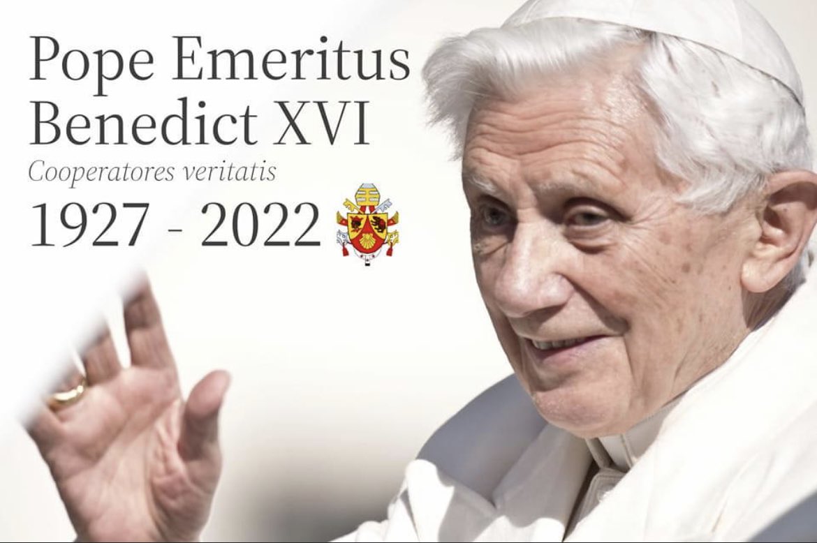 Oratorychaplain's tweet image. We unite in prayer to mark the passing of Pope Benedict XVI. During his visit to the UK in 2010, he beatified our Founder, St John Henry Newman. May he rest in peace.