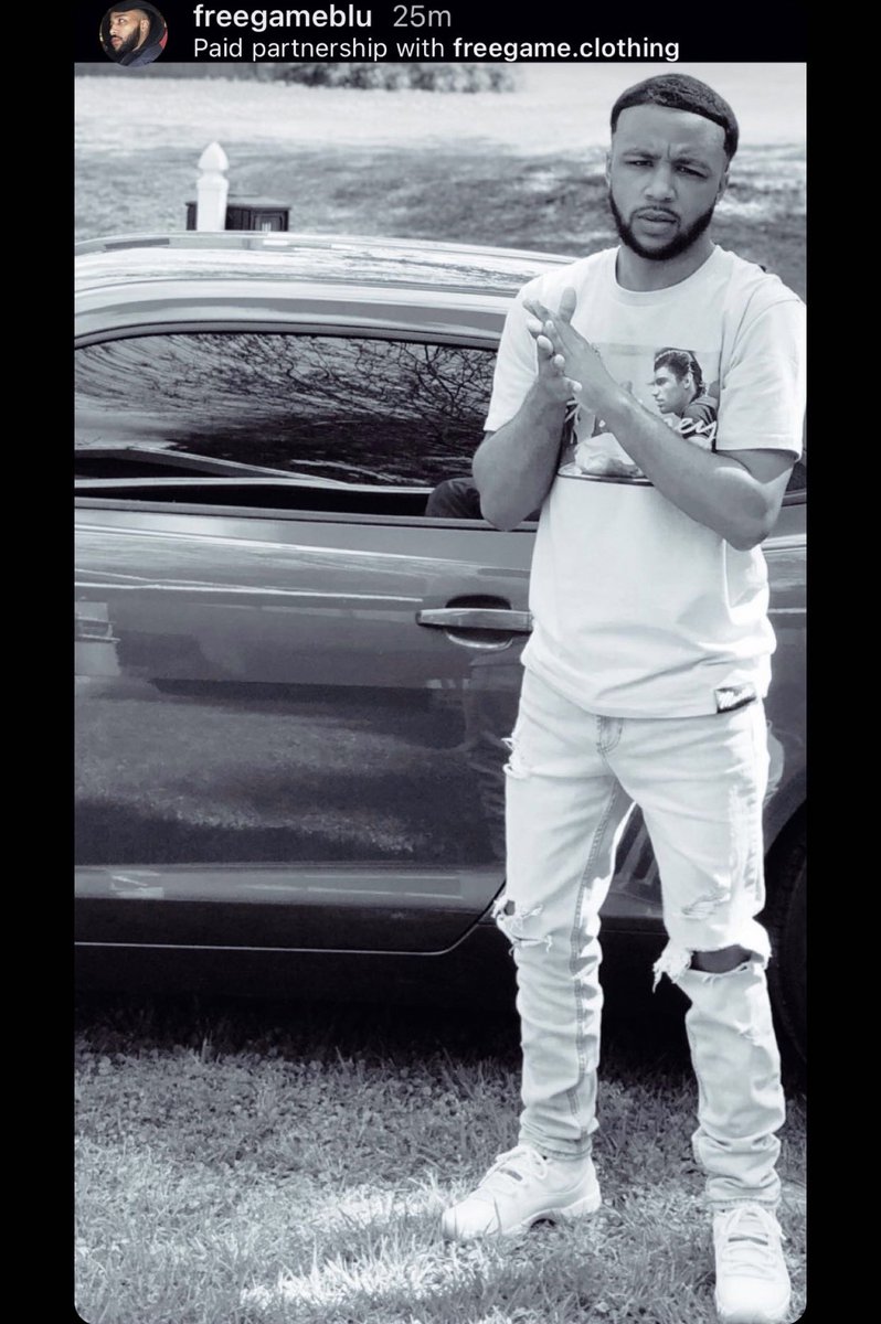 FreeGameEnt's tweet photo. #FreeGameBLU #CoachBLU @FreeGameEnt #FreeGameTRUTH #FreeGameClothing #Ad “bring the 11s bak.” #ReadThenMakeAPlay #TheFreeGameWay #DominateAtYOUROwnpace #JustHustle #GetMoney #HereToStayImBlessed #LifeOfTheYungestGeneral #MovementOfBusinessmen #MovementOfBusinesswomen #Loyalty https://t.co/ynjAQiMBXm
