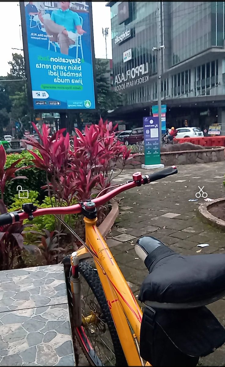 Play21Mi's tweet photo. Hari terakhir bersepeda di tahun goblok ini https://t.co/lrzoXG3XRN