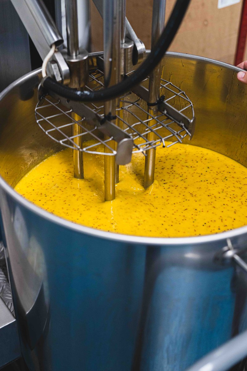 KentishOils's tweet photo. As we wave goodbye to another year, we would like to take this opportunity to thank our Kentish Oils friends, followers and fans for their continued support! Leaving 2023 with a few shots from the production, where all the rapeseed magic happens! https://t.co/T2UjznHT0x