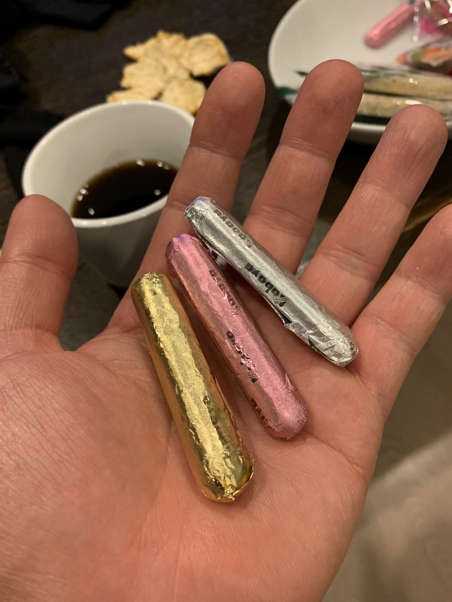 懐かしいお菓子が出てきたけど、名前が思い出せない。。。