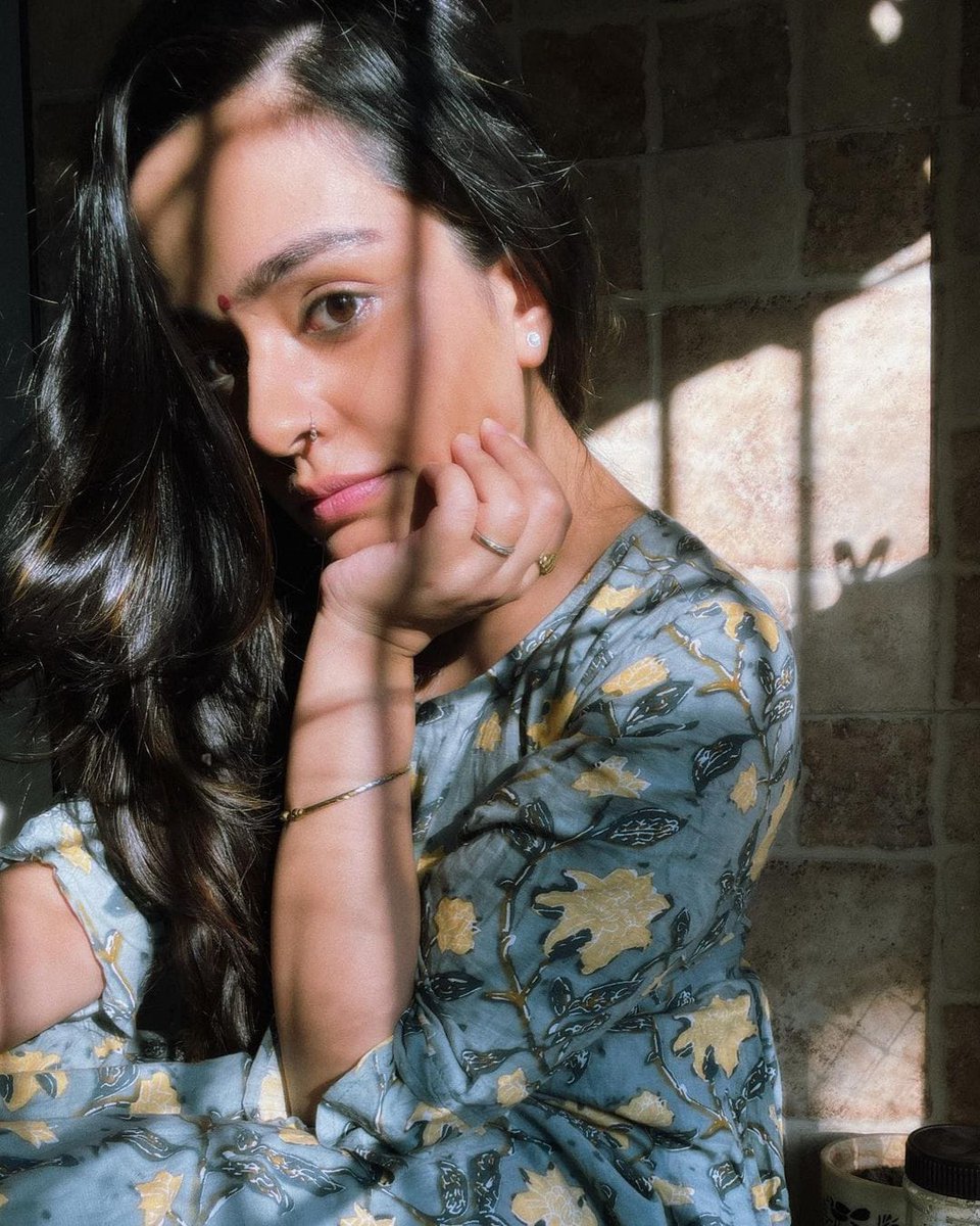 talkingbling's tweet photo. @apooarora share a sunkissed picture she looking Beautiful โจ๐ฅ
.
.
#apooarora #apooarorafans #apooarorafam #talkingbling https://t.co/8cu7k6crVU