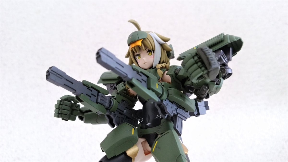 kf81010239's tweet photo. #来年うさぎ年なのでバーゼラルド挙げる見た人もやる 

バーゼ要素ほぼゼロになったうちの『ブレーサー・フェニックス』。 https://t.co/WeBIVaimM6