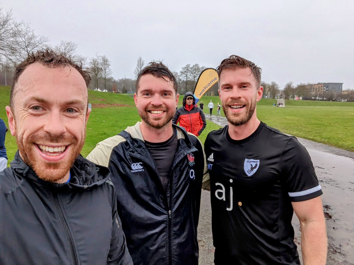 _JamesMThomas's tweet photo. A very soggy @telfordparkrun! https://t.co/Pthe9rwCYs