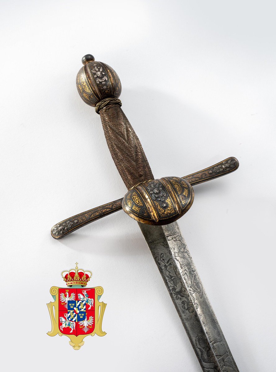 A sword interpreted as the property of King of Poland Zygmunt III - Sigismund III Vasa, has just been put up for auction in Berlin... we are just saying.
⚔️🇵🇱🛡️
👉 the-saleroom.com/en-gb/auction-… 
Info. <a href="/dwolosiuk/">Kerakles</a> 
<a href="/PiotrGlinski/">Piotr Gliński</a> <a href="/kultura_gov_pl/">Ministerstwo Kultury i Dziedzictwa Narodowego</a> <a href="/ThePileckiInst/">The Pilecki Institute</a> <a href="/MuzHistPolski/">Muzeum Historii Polski | Polish History Museum</a> <a href="/MSZ_RP/">Ministerstwo Spraw Zagranicznych RP 🇵🇱</a>