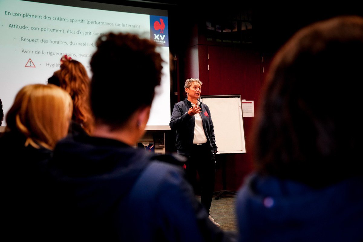 Annick Hayraud tweet media