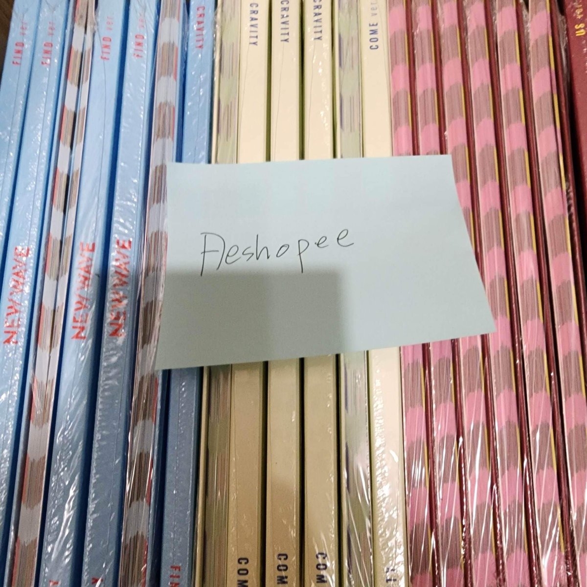 aeshoppe_ph's tweet photo. AESHOPPE YEAR END SALE 🥳

-LIKE &amp; RT for a Surprise-

FREE ALBUMS STARTS AT ₱100

BLACKPINK, TWICE, BTS, SVT, EXO, ENHYPEN, GIDLE, NMIXX, LE SSERAFIM, TXT, NCT, RED VELVET &amp; MORE

✅ pay for ISF &amp; PF only
✅ NETA 
✅ SECURED
✅ DOP: JAN 10

ORDER LINK: https://t.co/eBUfrzmR2j https://t.co/Q8vhfJGngT