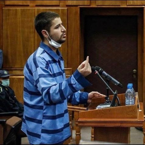 PeterDeRoover1's tweet photo. Buitenproportionele repressie #Iran: een dieptepunt van 2022. 

I will be godfather of #Mohammad_Ghobadlou 

Sentenced to death in a sham trial. 

His death penalty confirmed last week. 

Mohammad is only 22 years old. His life is extremely in danger. 

#StopExecutionInIran https://t.co/gq41qeQF6X