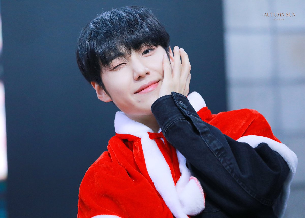 221210 대면팬싸

갑자기 보고싶네요
올해도 많이 고마웠어요😌🧡💛

#은상 #EUNSANG  #유나이트 #YOUNITE #응상응상 
#은상이랑오늘도함께