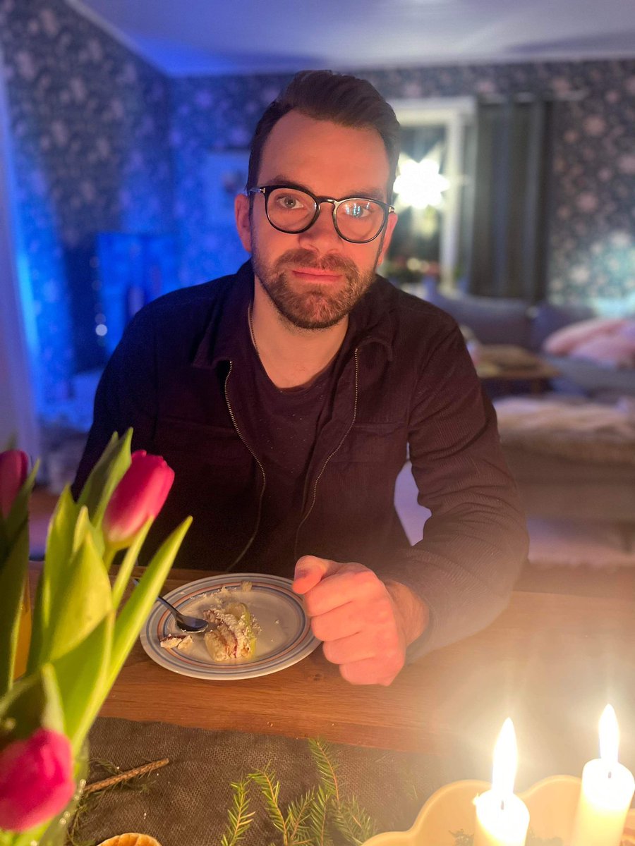 2022 final hours 🎉🥂