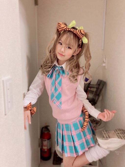 Twitterのコスプレ画像43