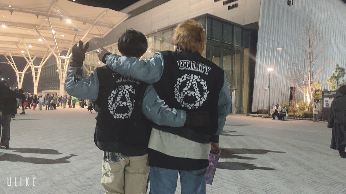 ___makouver_'s tweet photo. 数少ないutility EFFECTENスタジャン
声かけてしまいました…
快くお話しして写真もありがとうございます😭

スタジャンバチバチイけてます！！

@xthankUworldx

#utility #EFFECTEN
@utilityharajuku https://t.co/sJU29aKedW