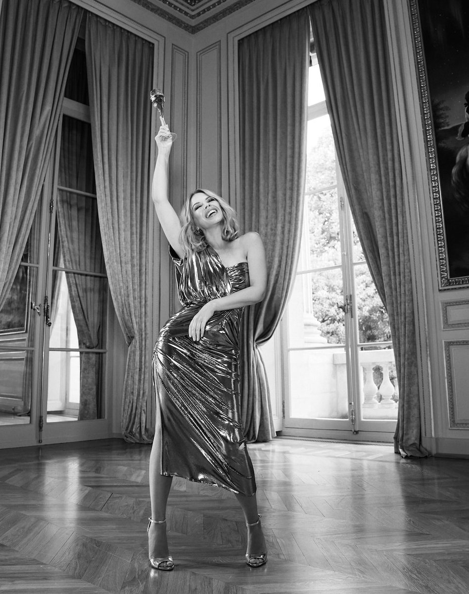 kyliewines tweet picture