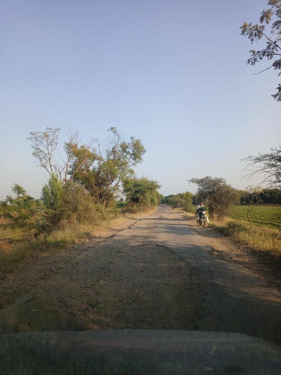 kardile24's tweet photo. @nitin_gadkari तद्नंतर आजतागायत कोणत्याही प्रकारची डागडुजी किंवा सुधारणा करण्यात आलेली नाही , आपण आपल्या कार्यालयातून सदर बाबींची चौकशी करूनच आमच्या मागणीचा विचार करावा ही विनंती. https://t.co/DMYoTpQCRP