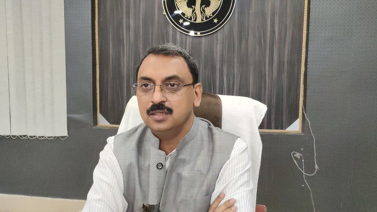 dmazamgarh's tweet image. समस्त जनपद वासियों को नव वर्ष-2023 की हार्दिक बधाई एवं शुभकामनाएं।
यही कामना है कि नया साल सभी जनपद वासियों में राष्ट्र प्रेम, आपसी भाईचारा एवं सुख समृद्धि लाए, साथ ही नये साल में जनपद को अधिक सम्पन्नता एवं प्रगति भी दिलाये।