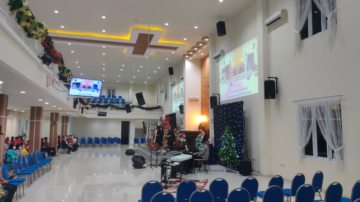 Shendy2006's tweet photo. sinergitas TNI &amp; POLRI Dalam rangka Pengamanan Ibadah Malam Tahun baru 
#PolriPresisi
#PolresGorontaloKota 
#KapolresGorontaloKota 
#HumasPolresGorontaloKota 
#polsekkotaselatan917 
#PoldaGorontalo https://t.co/F0rXSt4U8L