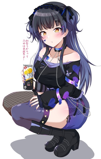 #2022年自分が選ぶ今年の4枚
おシャニとブルアカ描いてた一年でしたー来年はモリモリ描きたいですっ 