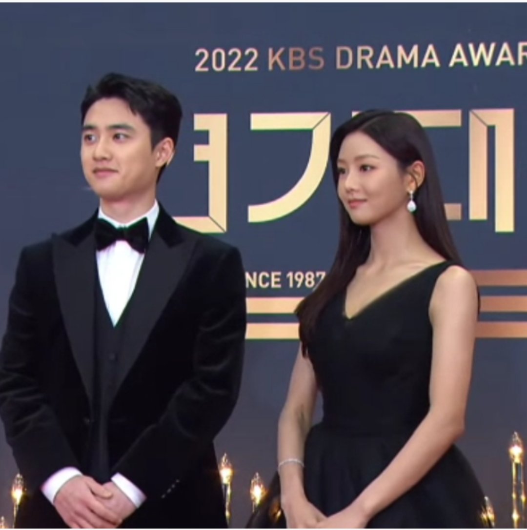 do_exo1230's tweet photo. #DohKyungSoo #kyungsoo #EXO #sehee
@weareoneEXO ❤️ https://t.co/anAbh9Z93o