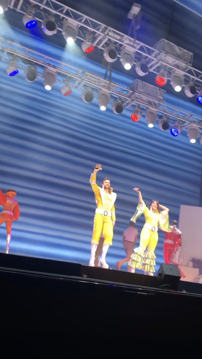 TeamTashOBrien's tweet photo. I wish the current @MammaMiaMusical tour cast a wonderful last show and will leave you with this message ❤️‍🩹
Special thanks to @tisfortash for being an absolute angel - I’m incredibly grateful for you 🥰😘💜💙 https://t.co/wvR97IeaAX