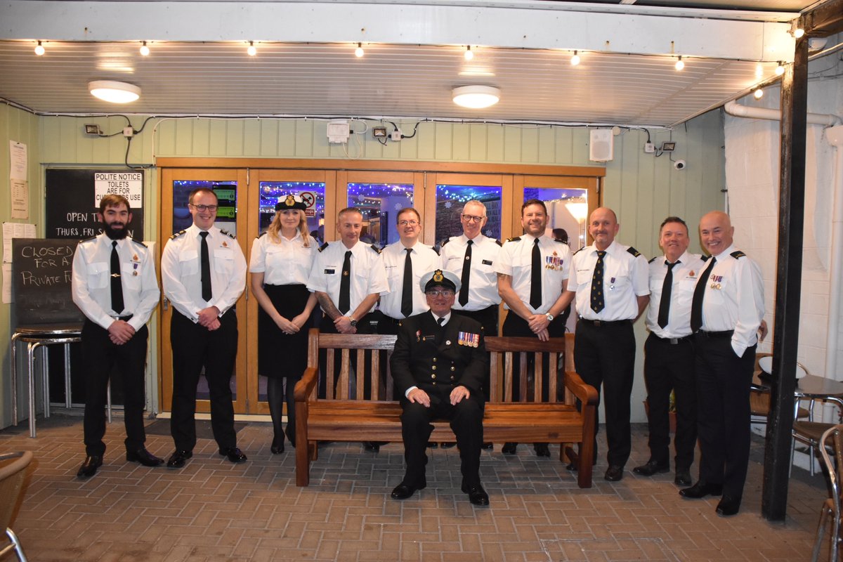 A #Coastguard Rescue Officer who has served for 42 years has been recognised in His Majesty’s #NewYear Honours!👏🏅

Martin Rayner has played a key role in more than 2,000 rescues on the Isle of Wight, becoming a vital member and inspiration to others.

👉 bit.ly/3IaAlS5