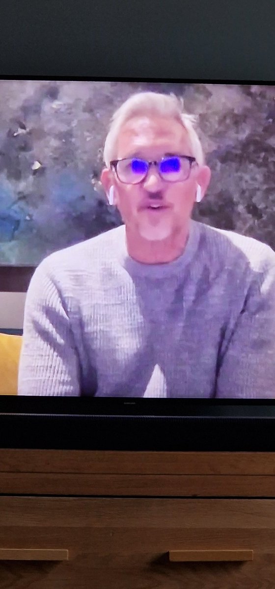 CoatesieUK's tweet photo. @GaryLineker trying to take in your words and memories of Pele on Football Focus is tricky when you're looking like this! https://t.co/x73vAmV8Qd
