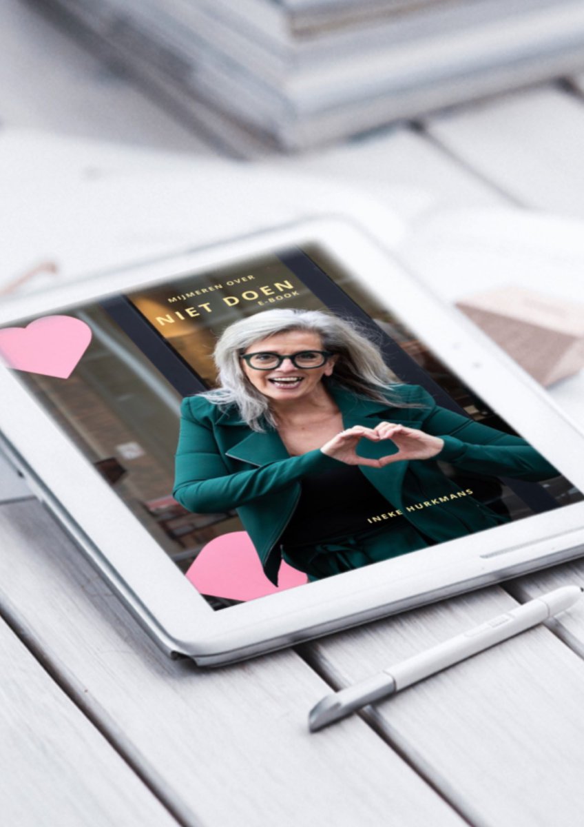 Leesvoer voor de komende dagen? De 26 leukste Niet Doen schrijfsels nu bij elkaar in een gratis e-book. 

jumpmovement.ccvshop.nl/Mijmeren-over-…