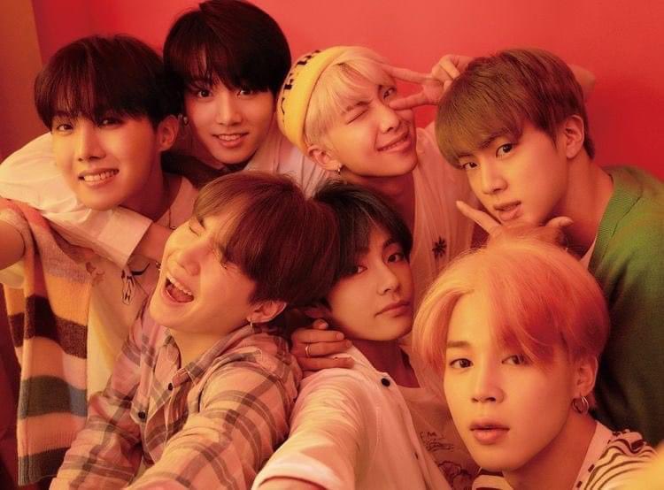bts_proof_2013's tweet photo. @jingougkookv @BtsFans75758032 @jamsingstocats @YOURS_DJSJ @MY_BTS_WITH_ME @reneeb0613 @jmikrokosmosk @NafisaMahi @jeonzbaeby @dopeoldlady_BTS @CalistoSun @7seoulkings @polloby_dutto @bts_proof_2013 @ALuARMY https://t.co/wnoRUGgwlp