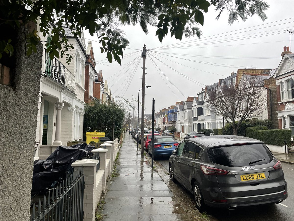 Louis Mendez tweet media