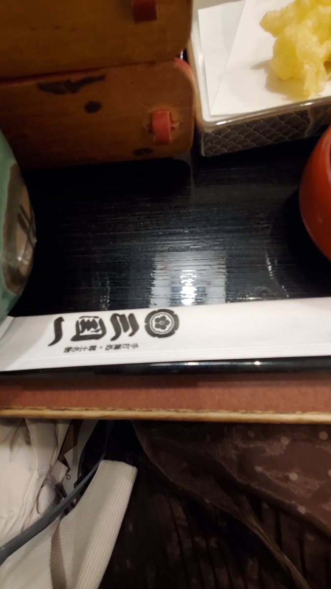 年越しそば
美味しいとTwitterで見た三国一行ってきたよ

トー横では奇声をあげてる人々いたけどテンション高っ