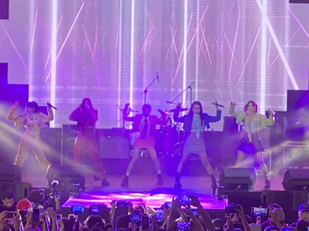 ˢᵇ 🌐LunaKenTell👑 on Twitter "RT mjfelipe HAPPENING NOW The 2023 New