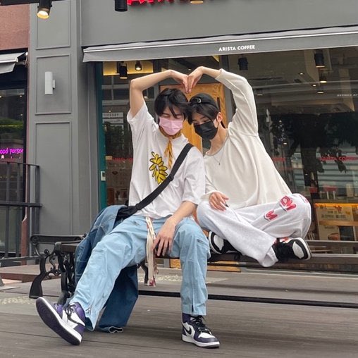 lee5an8won's tweet photo. https://t.co/LPjp0VkHJ9