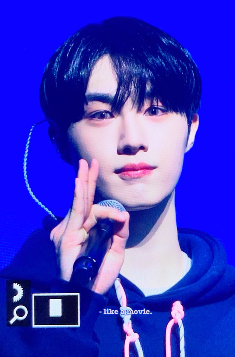 LAMforHS's tweet photo. 221231 윤깜찍💙
#CIX #현석 #윤현석 #HYUNSUK https://t.co/XtebnNfhZP