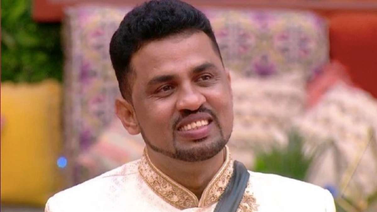 ciniadda's tweet photo. via @ciniadda :  Bigg Boss Kannada 9 Finale: After Divya Uruduga, Rupesh Rajanna Is Out Of The Bigg Boss House - Reports https://t.co/BZAJGrDZyG ಫಾಲೋ @ciniadda ಸಿನಿಮಾ ಅಪ್ಡೇಟ್ಸ್ https://t.co/W30aUX044q