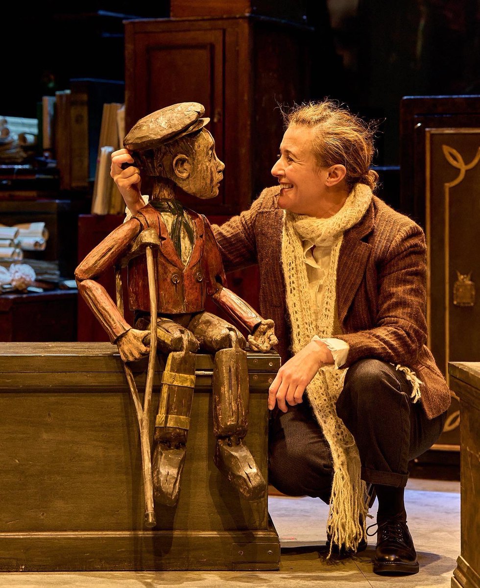 Rose Revitt tweet media