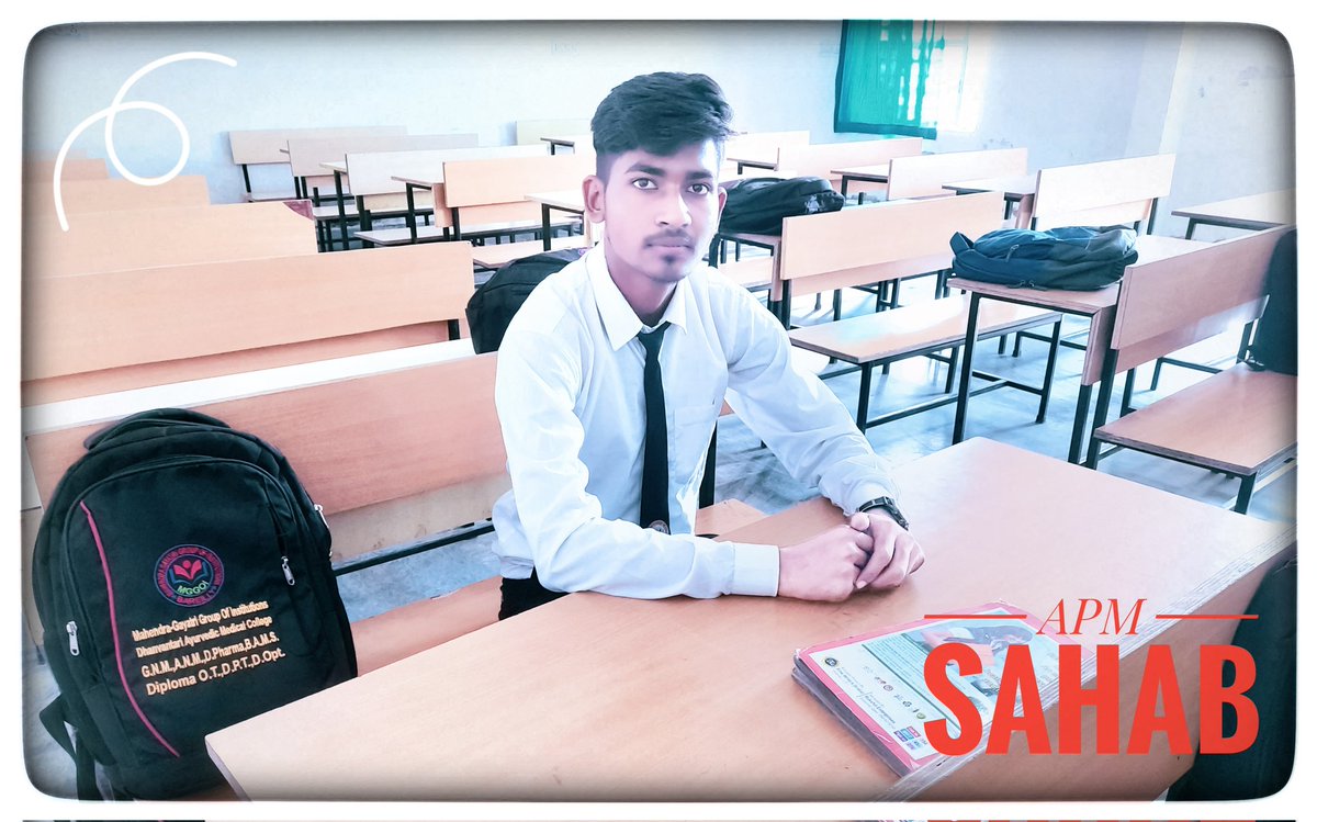 APM_Ji_official's tweet photo. 😍Hii friends❤❤
Class Room Pic ⚡️📸
Pharmacy Life 🥀🎯
-----------------------------------
👉 #apmarmy 🎨🌹⚡️
-----------------------------------

#NewPost #apmkivines #viral https://t.co/sH7GrKJmk0