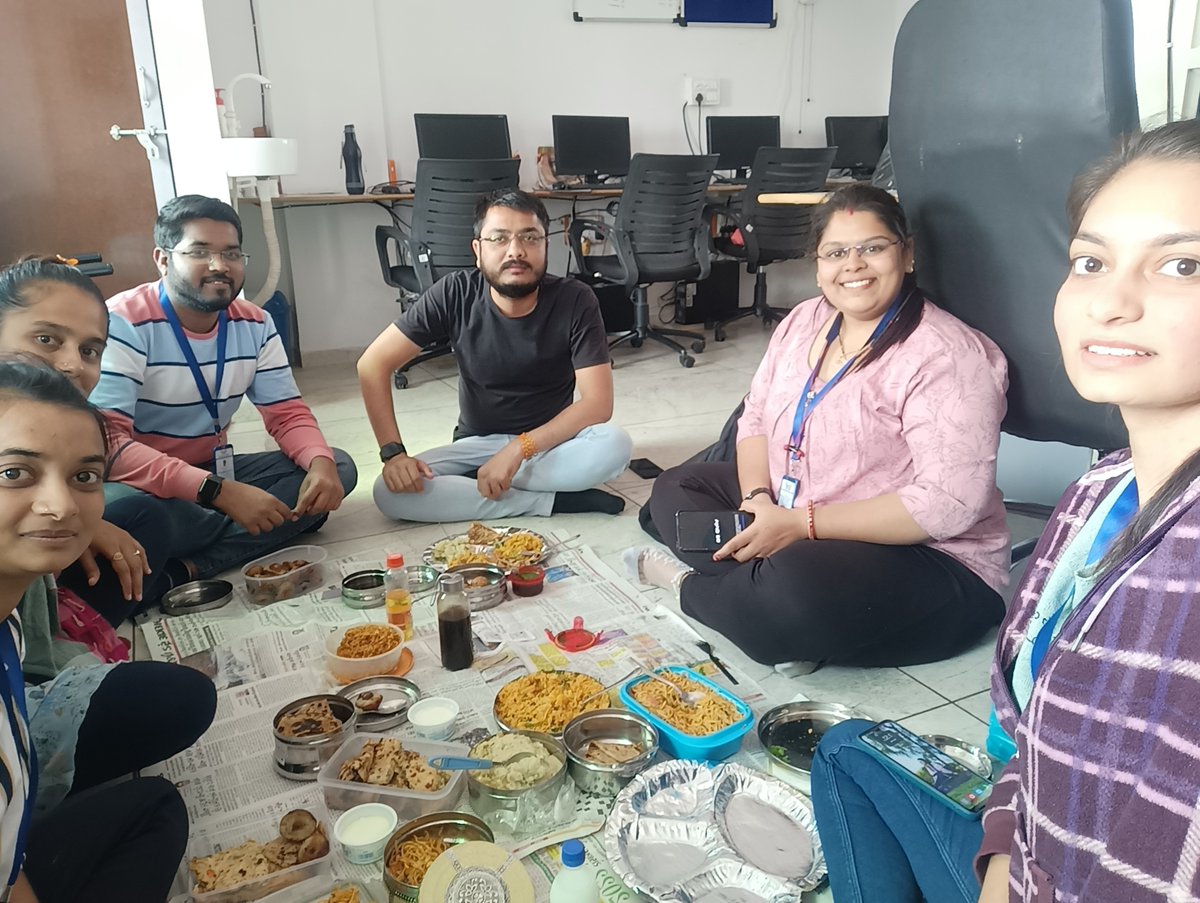 widewebtechno's tweet photo. Wide web Technology Familyโs Chillinโ and hanginโ Withdabba party On the Last Day Of 2022โฆ!! Moments like these are always worth remembering.
#websitedevelopment #seoservices #leadgenrationservices #googlepromotionservices #wwt #Wideweb #widewebtechnology #vijaykotadiya https://t.co/0kHrWEWv7T