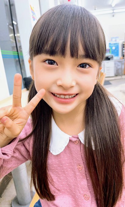 津久井有咲のTwitter画像34