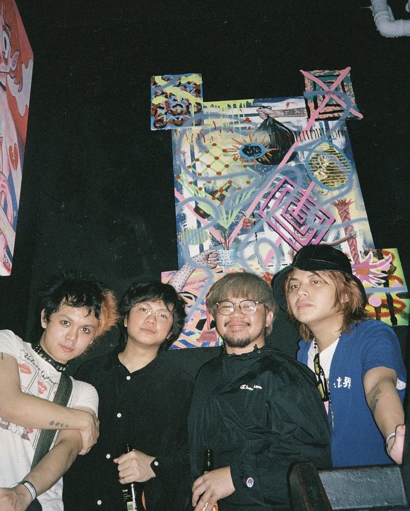 SOBBING TANGINA HAPPY NEW YEAR