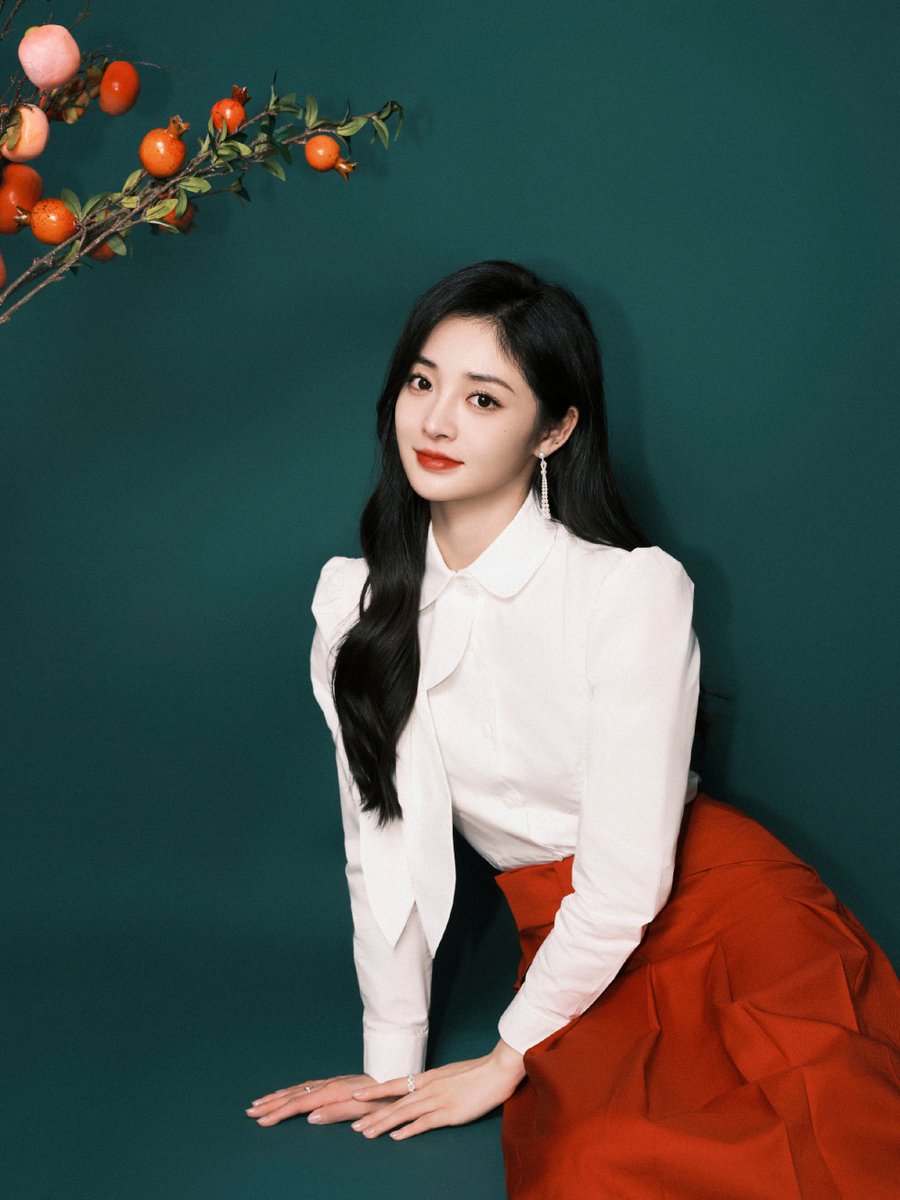 FOR_ZJQ's tweet photo. 221231 #ZhouJieqiong Weibo/Studio 更新

Jieqiong for CCTV’s New Years Met Gala.

#周洁琼 #주결경 #kyulkyung #ギョルギョン https://t.co/6Ea33RQwim