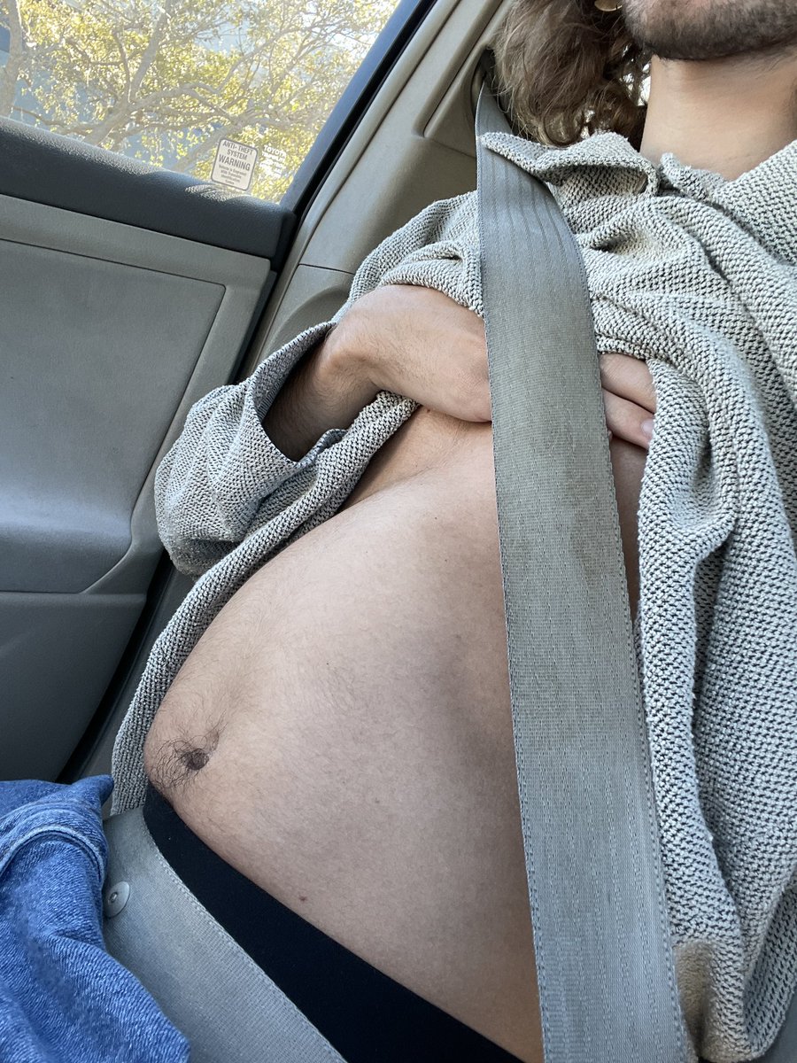 fatboysgainer's tweet photo. I need to get fat asap it feels so good to stuff myself all the time #gainer #feedee #belly #fatkink #growme #makemefat #feederism https://t.co/NE5Z2QApXH