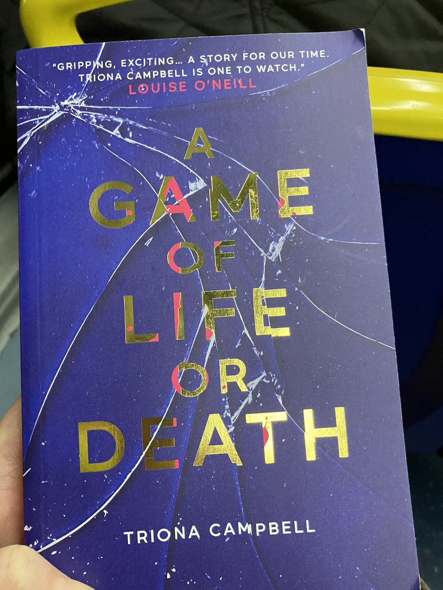 talesonmoonlane's tweet photo. Finishing 2022 with the last #BusRead #GameofLifeOrDeath @scholasticuk https://t.co/ydSafhb3Zw