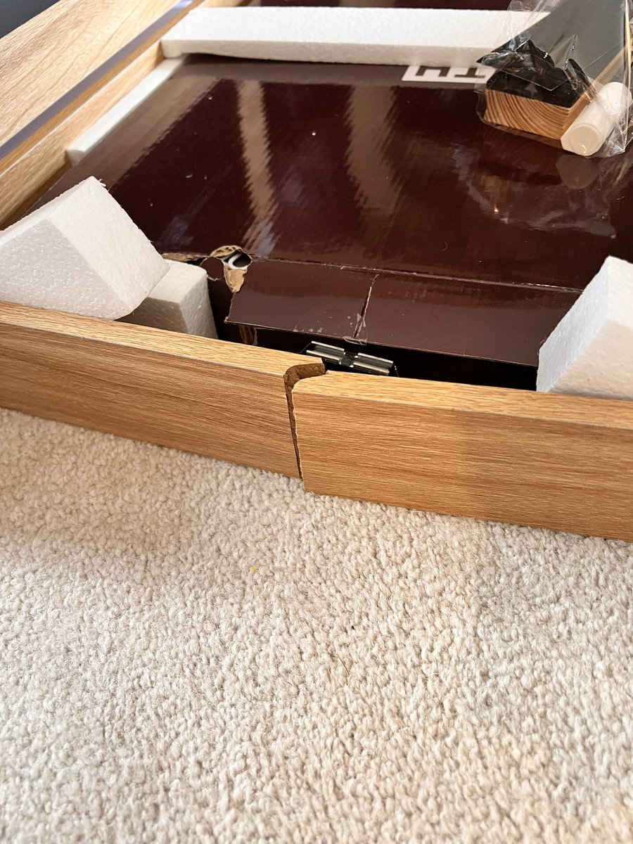 gpb1995's tweet photo. @KITH really disappointed to see my dart board arrive broken. Not what I would expect from a very expense product https://t.co/UFt84Hq5yC