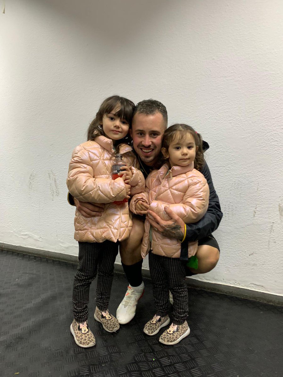 Rodriamaral10's tweet photo. Gracias por todo 2022
Por un gran 2023 💪🏼🙏🏻 https://t.co/XAugikAcaM